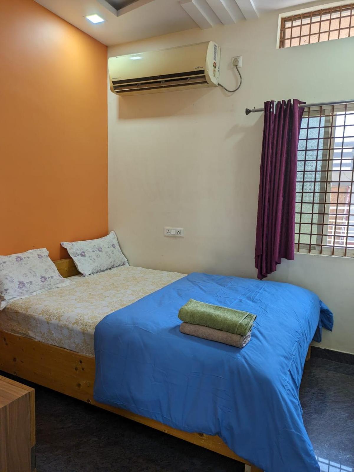 Vijayanagara Home Stay Hampi Exterior photo